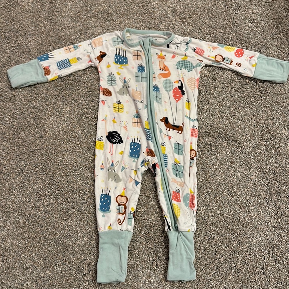 Little Sleepies OG Birthday Zippy